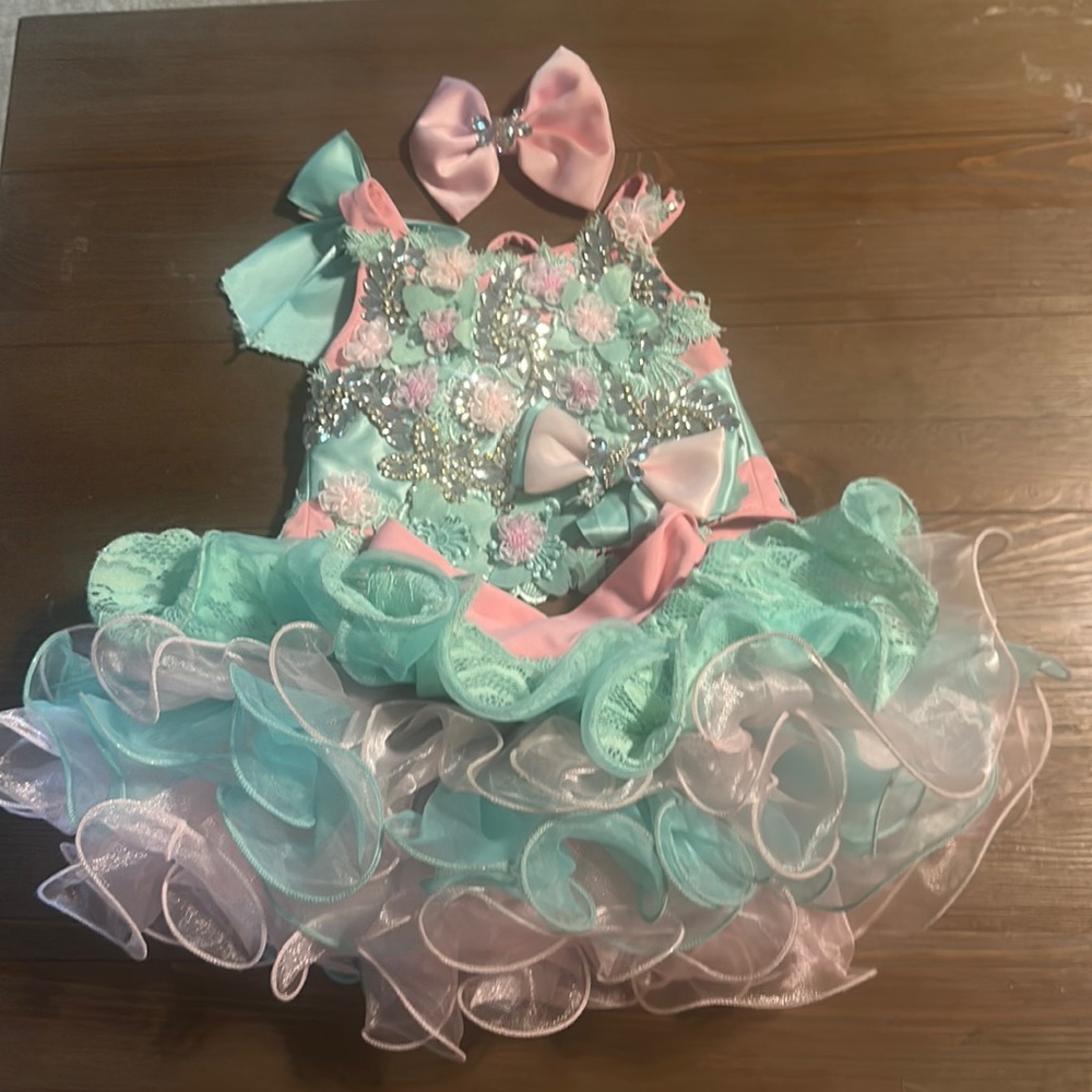 Baby pageant dress corset back comes with a bow